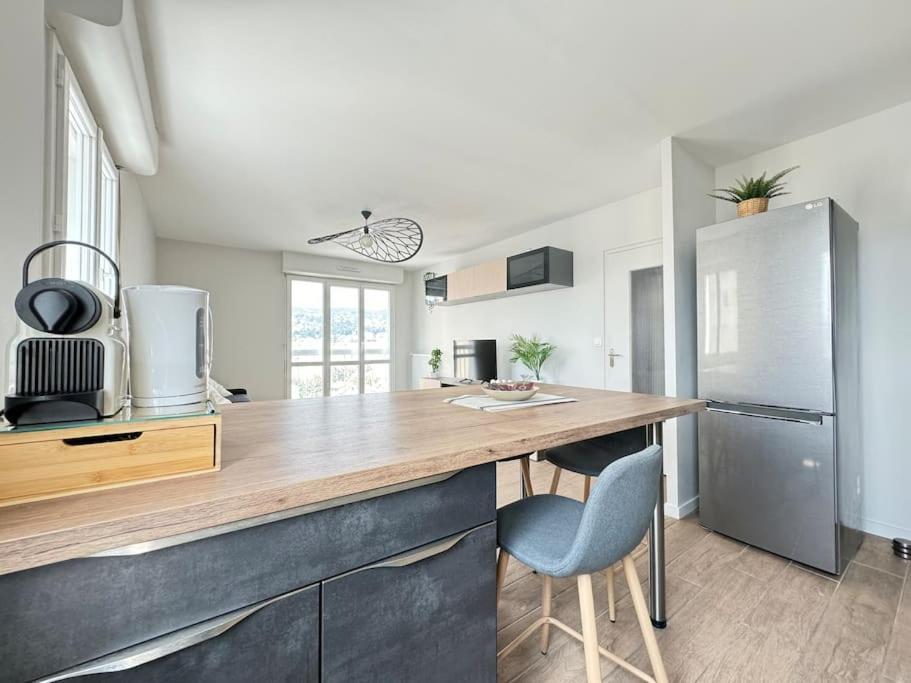 Appartement Jolie F3 Berthelot , Equipe - Wi-fi , Cl-fd Berthelot 10eme Clermont-Ferrand