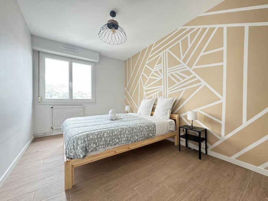 Appartement Jolie F3 Berthelot , Equipe - Wi-fi , Cl-fd Berthelot 10eme *